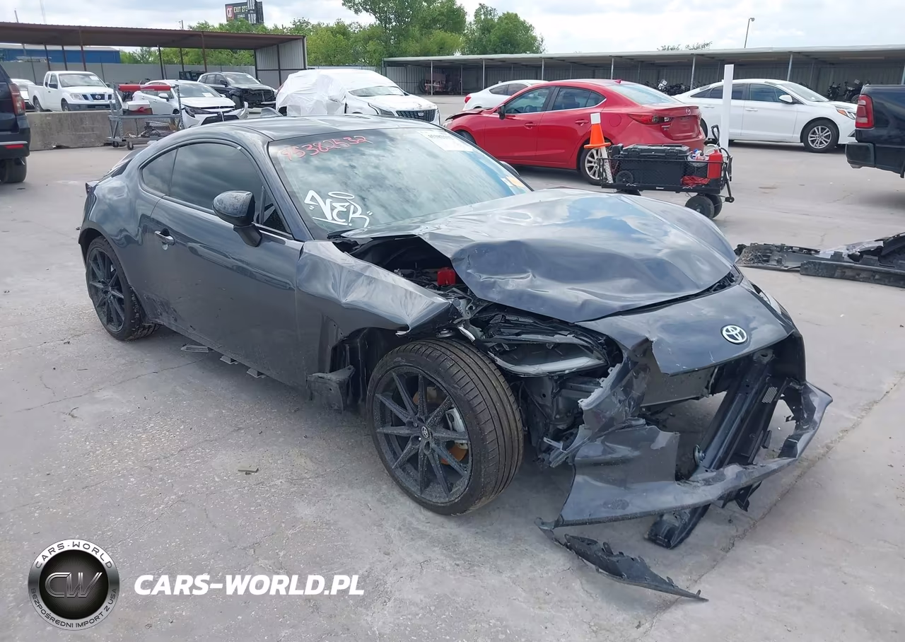 2025 Toyota Gr86 Premium VIN:JF1ZNBE19S9760759 - 18