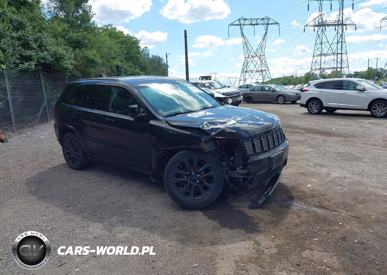 2018 Jeep Grand Cherokee Altitude 4X4 – zdjęcie 1 z 18