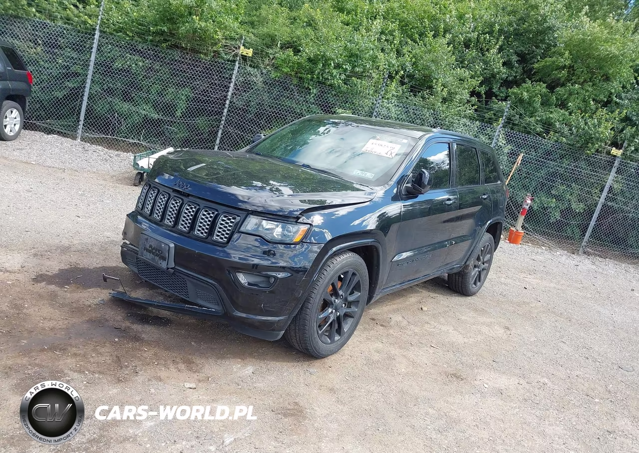 2018 Jeep Grand Cherokee Altitude 4X4 VIN:1C4RJFAG3JC357451 - 2