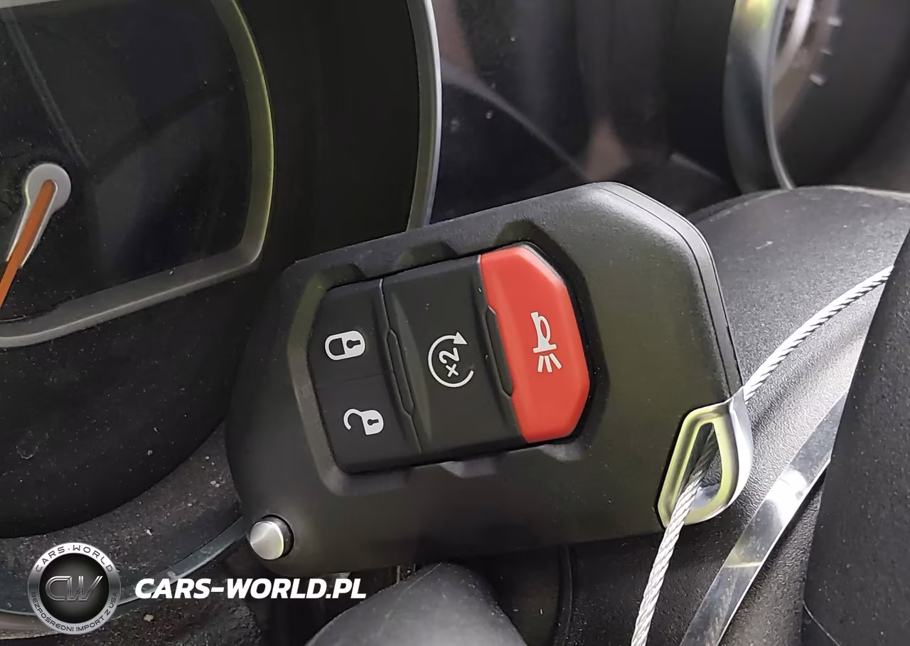 2021 Jeep Wrangler Unlimited Sahara 4X4 VIN:1C4HJXEG8MW550418 - 11