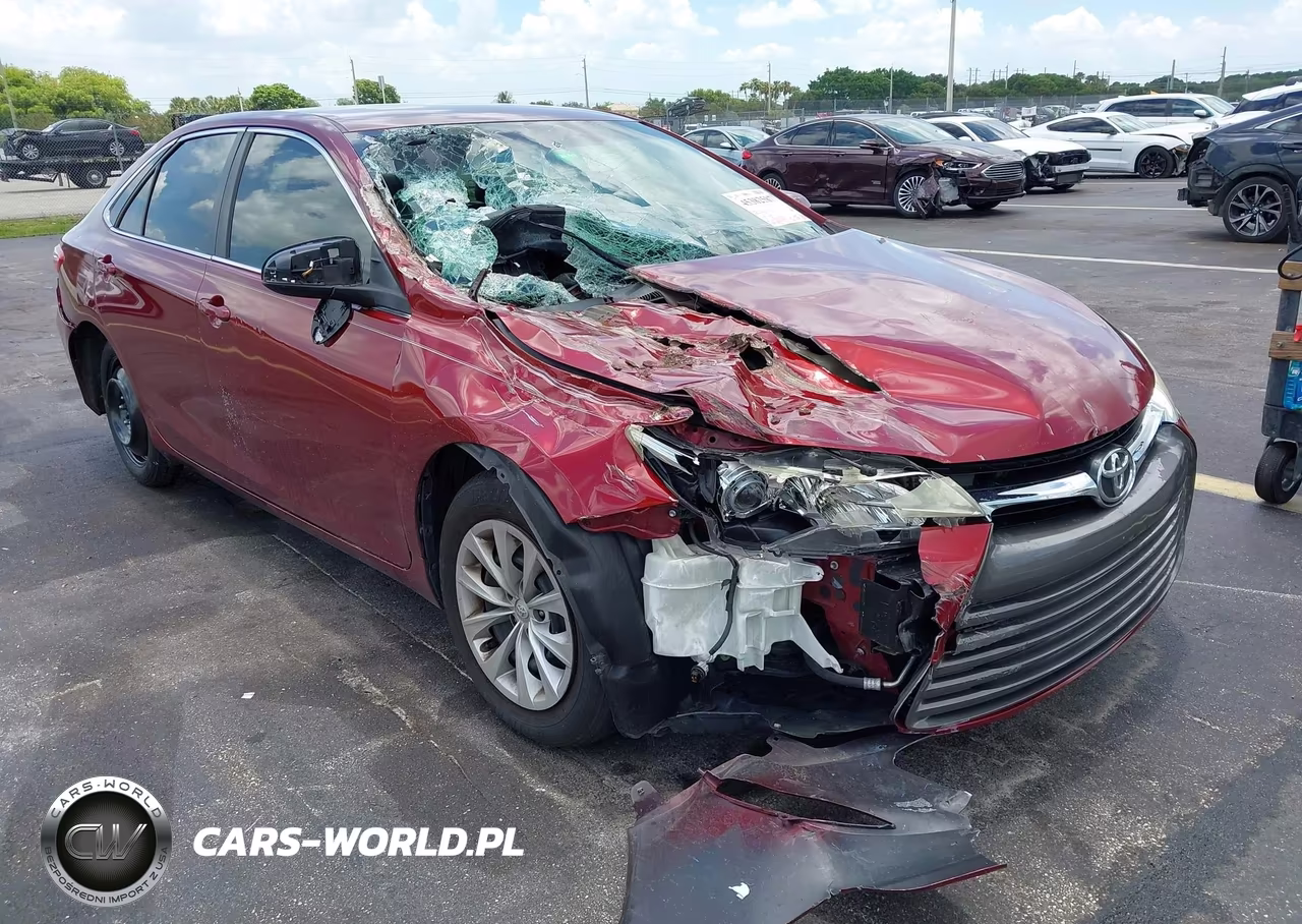 2015 Toyota Camry Le VIN:4T1BF1FK8FU988115 - 6