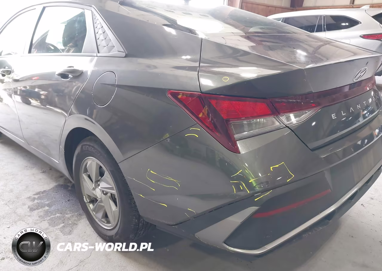 2025 Hyundai Elantra Se VIN:KMHLL4DG8SU951864 - 19