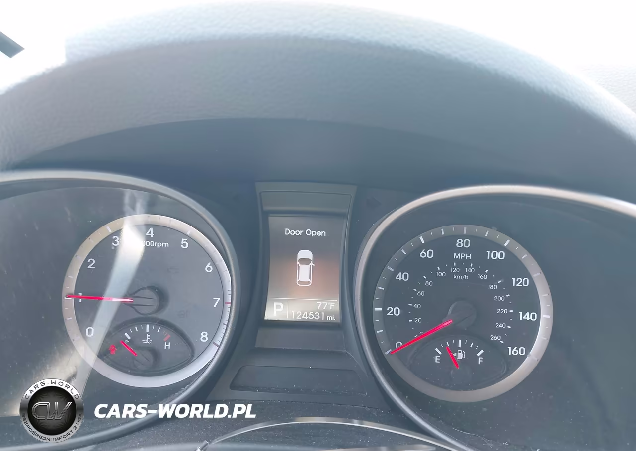 2016 Hyundai Santa Fe Sport 2.4L VIN:5XYZT3LB8GG369786 - 7