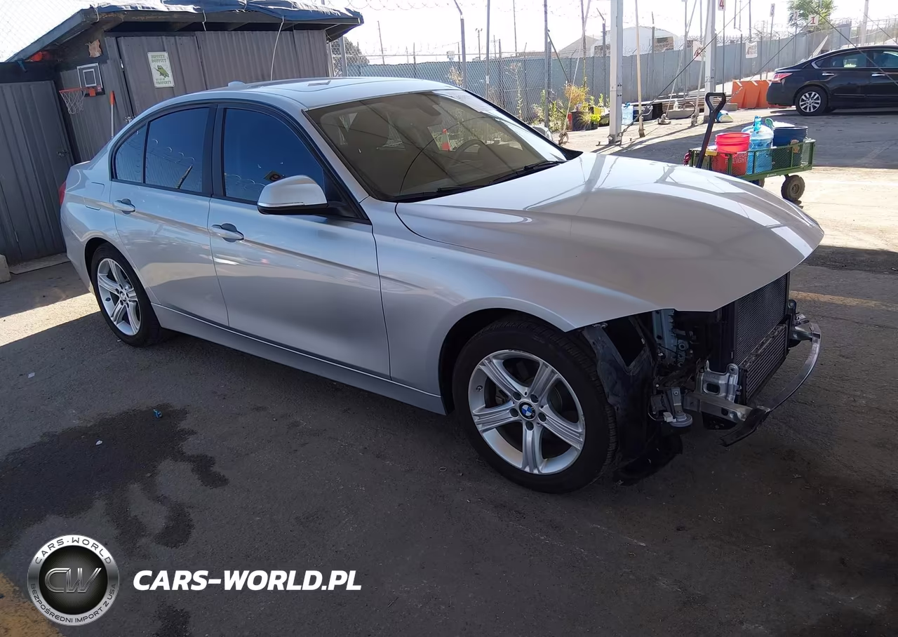 2015 BMW 328I – zdjęcie 1 z 17