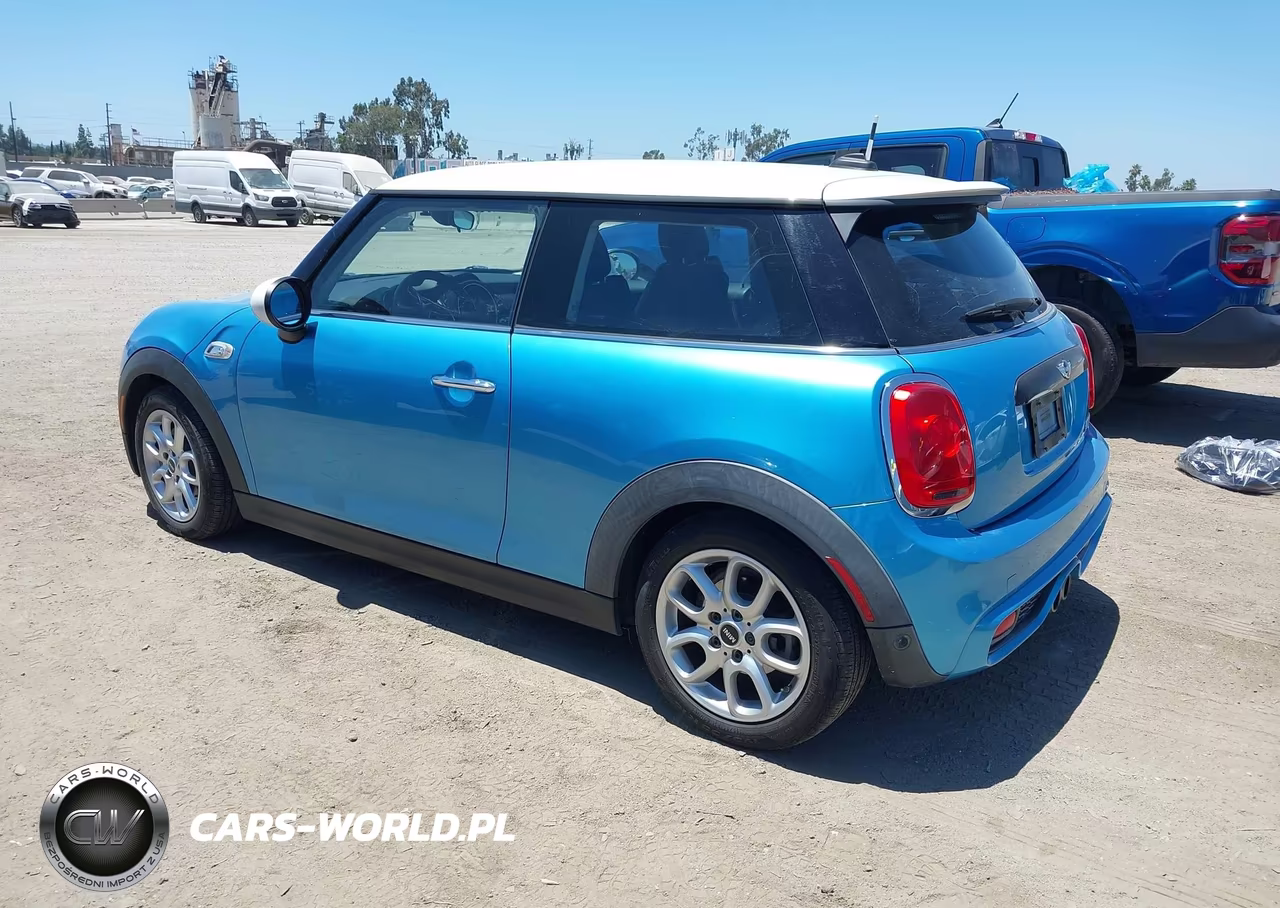 2018 Mini Hardtop Cooper S VIN:WMWXP7C56J2A46917 - 3