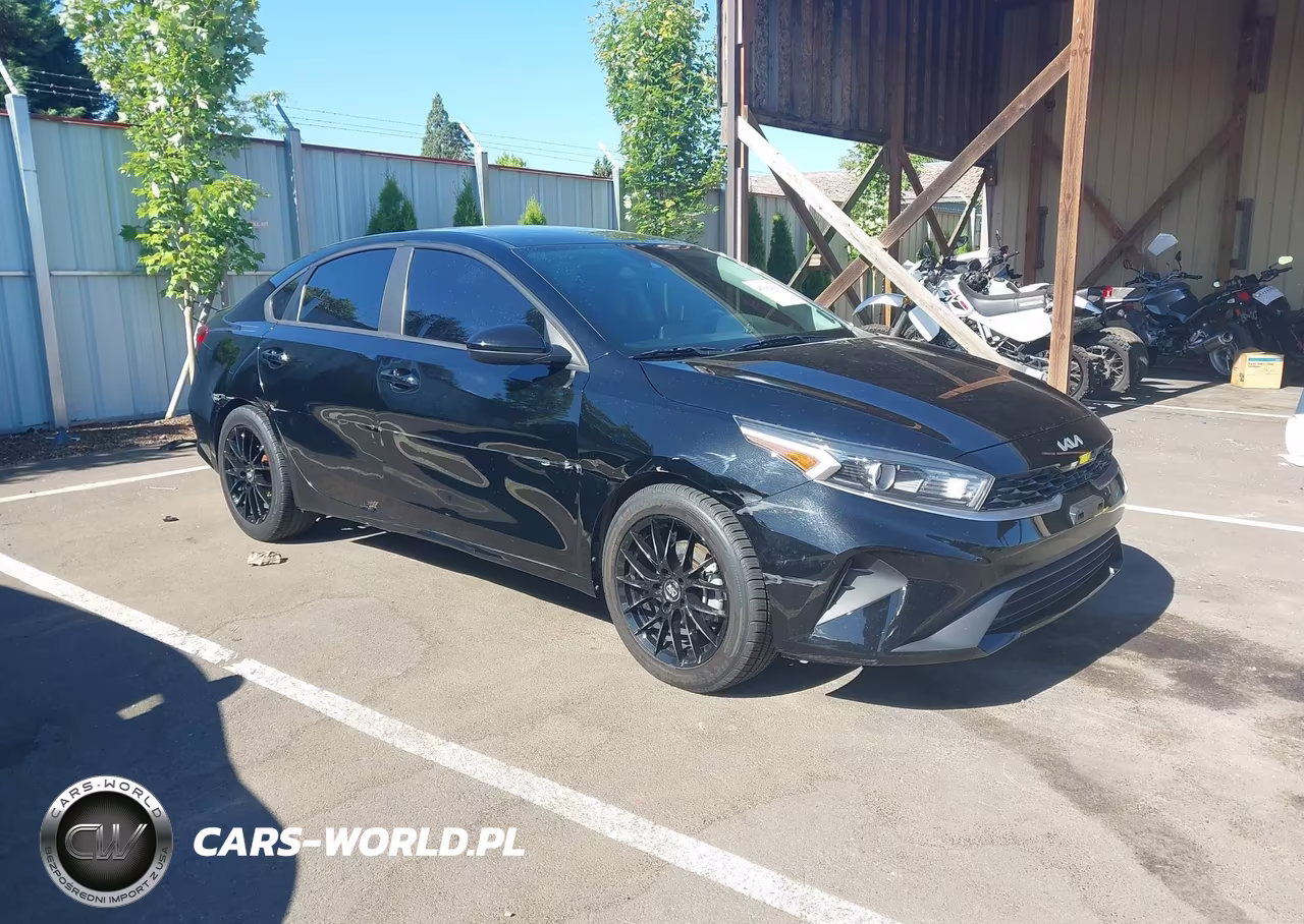 2023 Kia Forte Lxs – zdjęcie 1 z 20