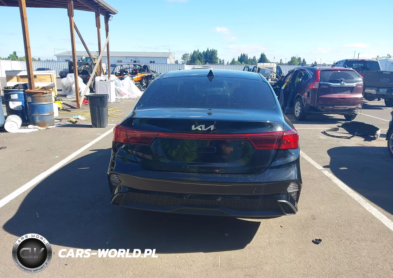 2023 Kia Forte Lxs VIN:3KPF24AD8PE508506 - 16