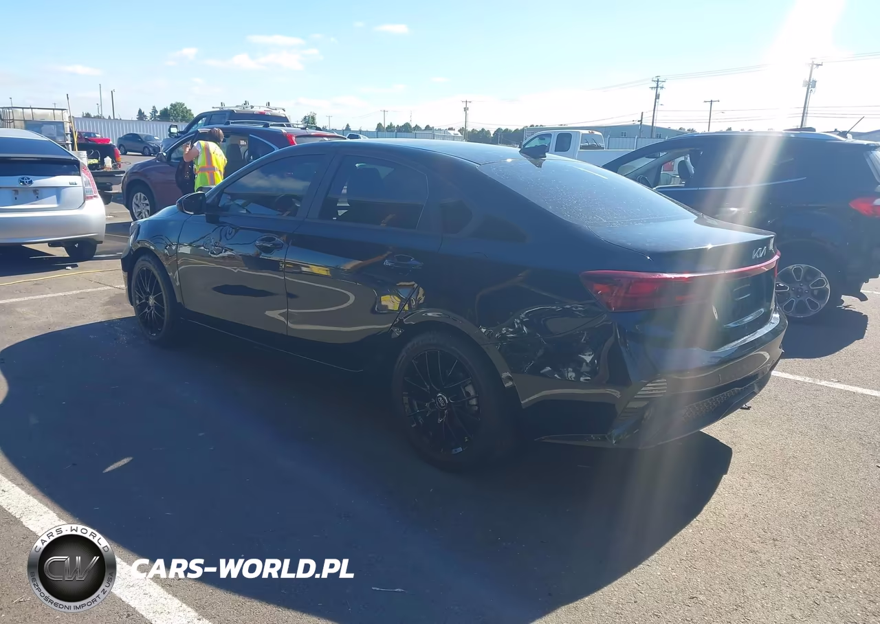 2023 Kia Forte Lxs VIN:3KPF24AD8PE508506 - 3