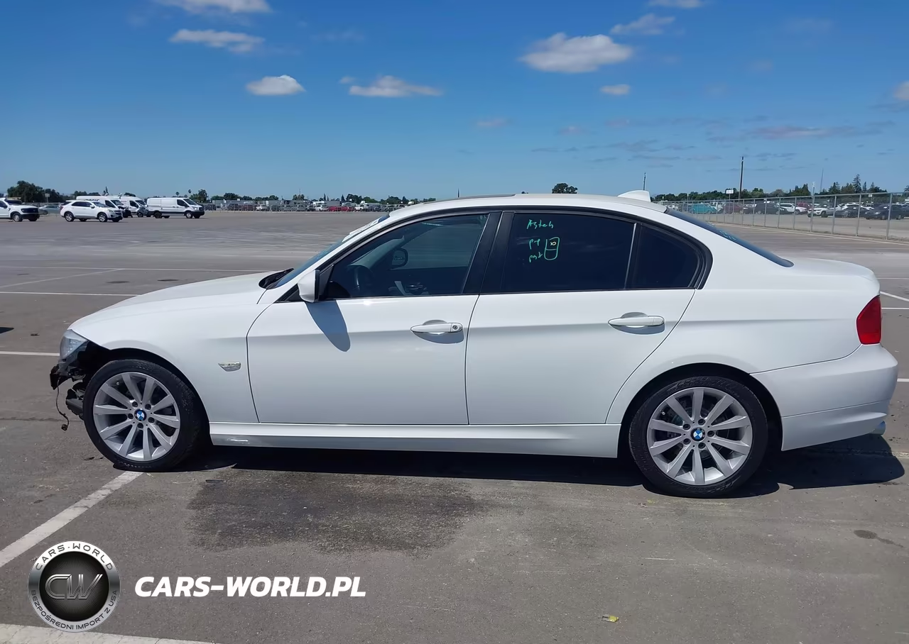 2011 BMW 328I VIN:WBAPH5C58BF093116 - 15