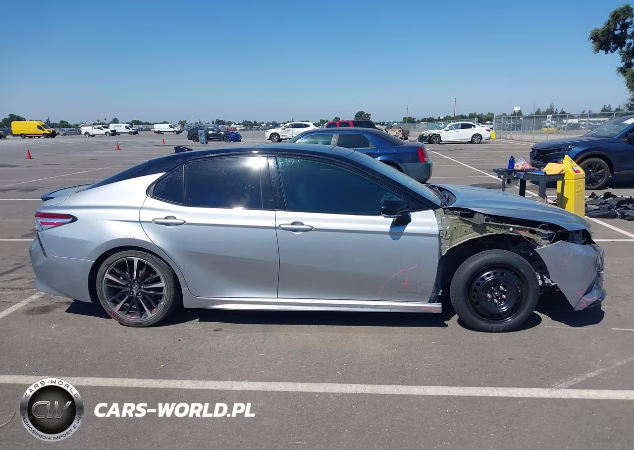 2020 Toyota Camry Xse VIN:4T1K61AK5LU347281 - 14