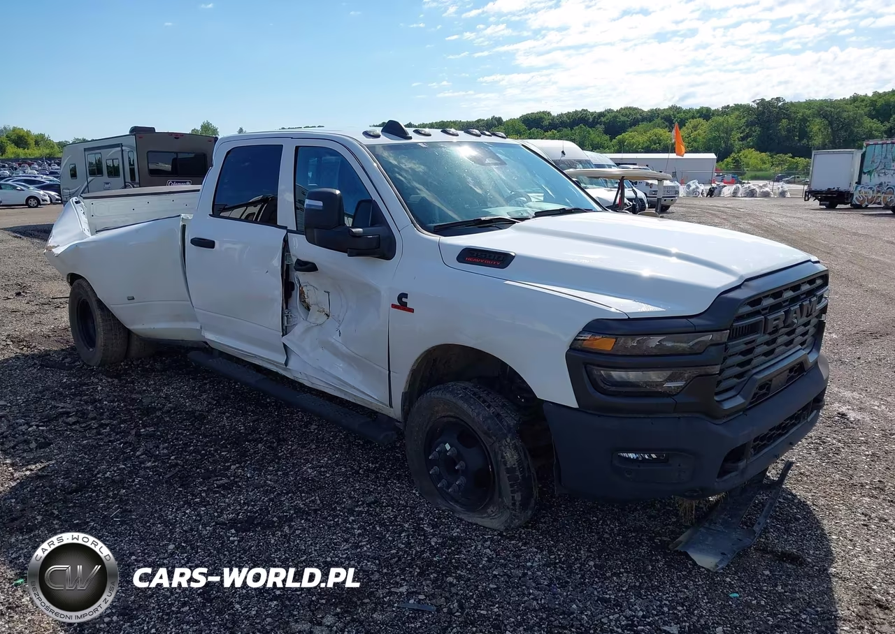 2025 Ram 3500 Tradesman 4X4 8' Box