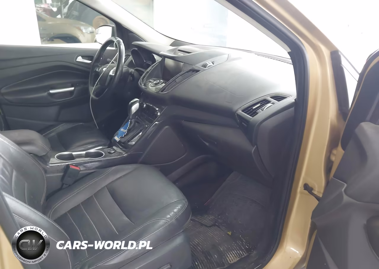 2015 Ford Escape Titanium VIN:1FMCU0J95FUA26928 - 5