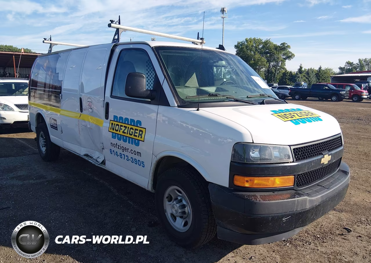 2019 Chevrolet Express 3500 Work Van – zdjęcie 1 z 16