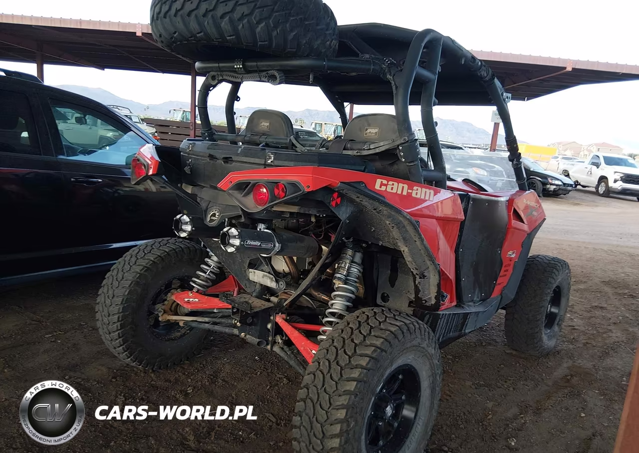 2015 Can-Am Maverick 1000R X Rs Dps VIN:3JBPXAP24FJ000388 - 4