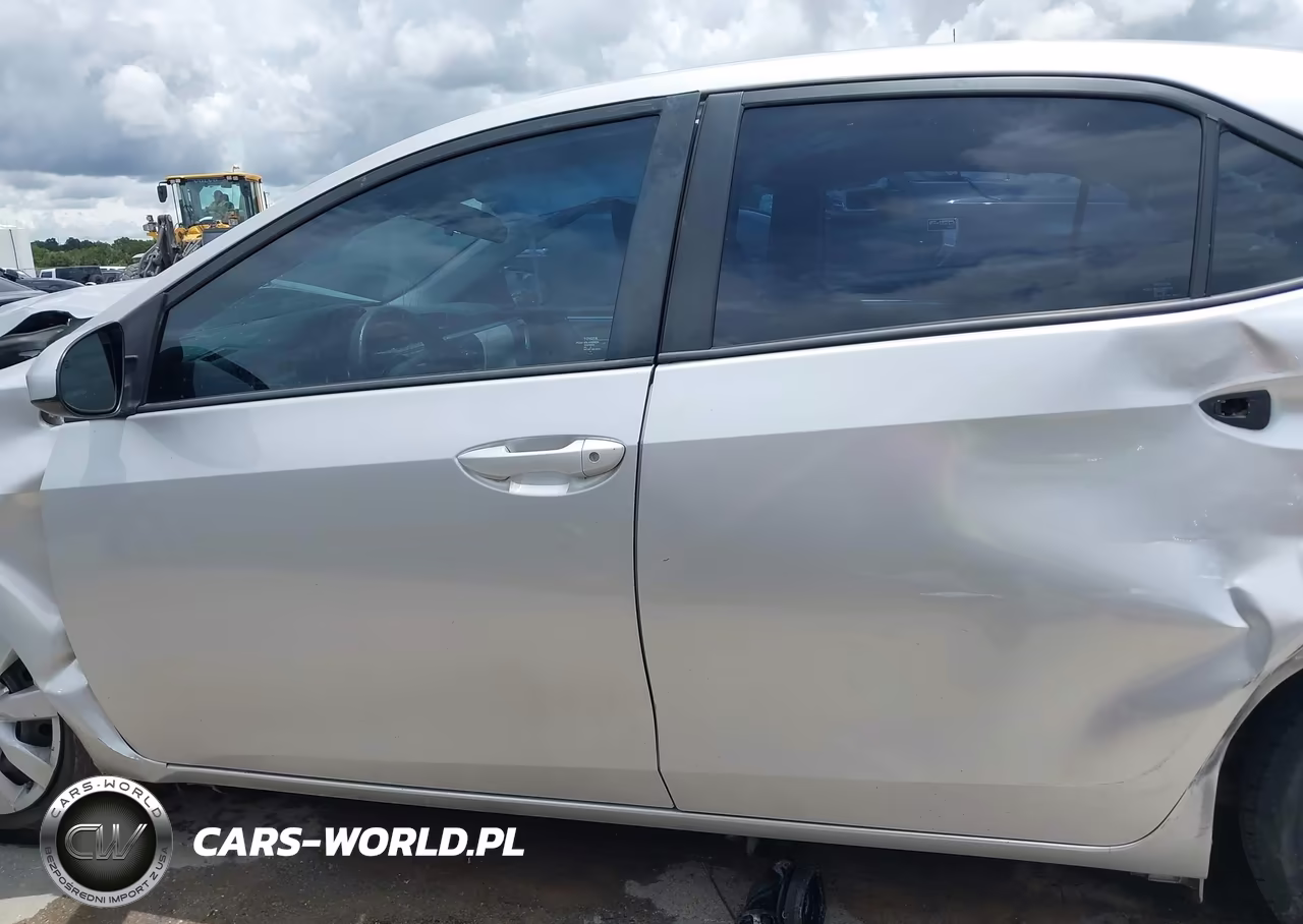 2016 Toyota Corolla Le VIN:5YFBURHE1GP533573 - 15