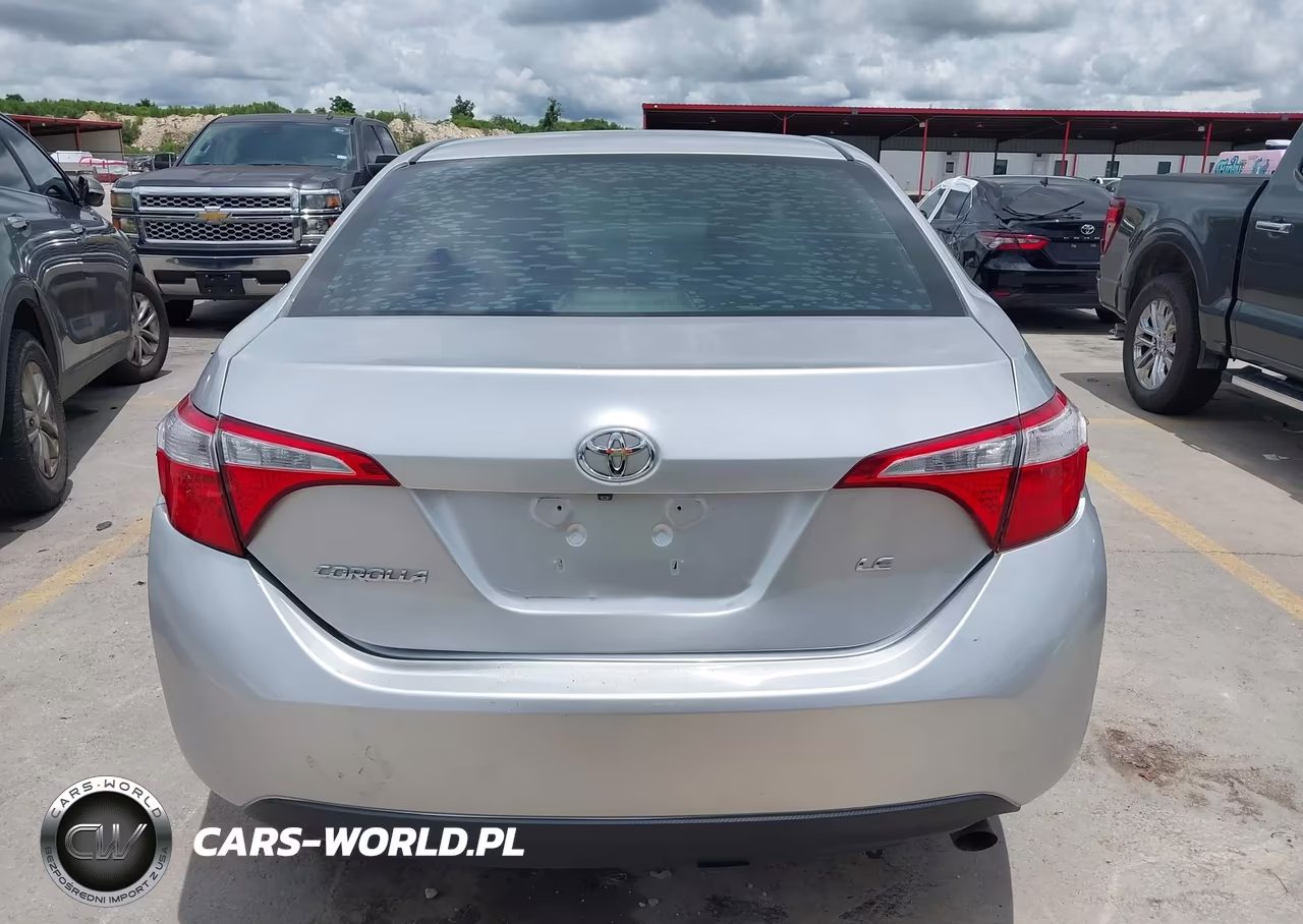 2016 Toyota Corolla Le VIN:5YFBURHE1GP533573 - 17