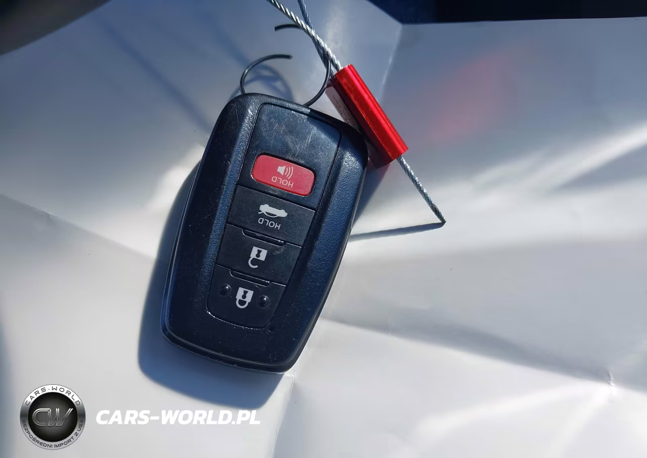 2021 Toyota Camry Xle Hybrid VIN:4T1F31AK5MU561151 - 11