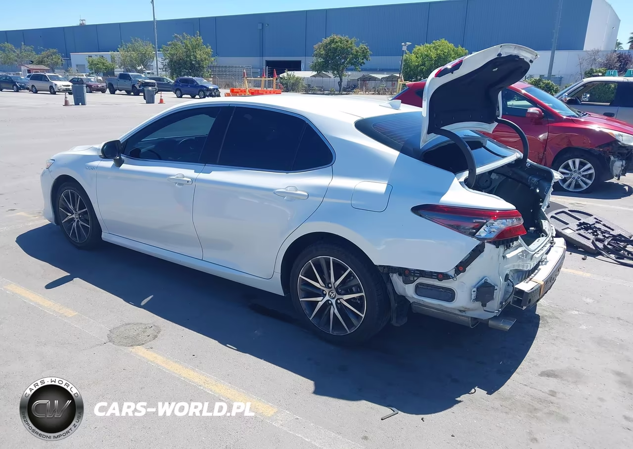 2021 Toyota Camry Xle Hybrid VIN:4T1F31AK5MU561151 - 3