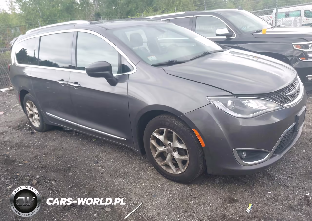 2020 Chrysler Pacifica 35Th Anniversary Touring L – zdjęcie 1 z 16