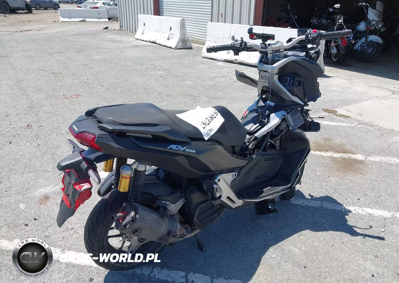 2021 Honda Adv150 A VIN:MLHKF3857M5001094 - 4