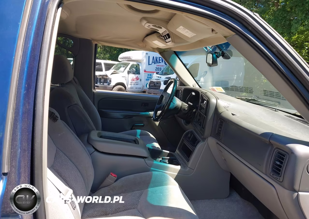2003 Chevrolet Tahoe Ls VIN:1GNEK13V13J109523 - 5