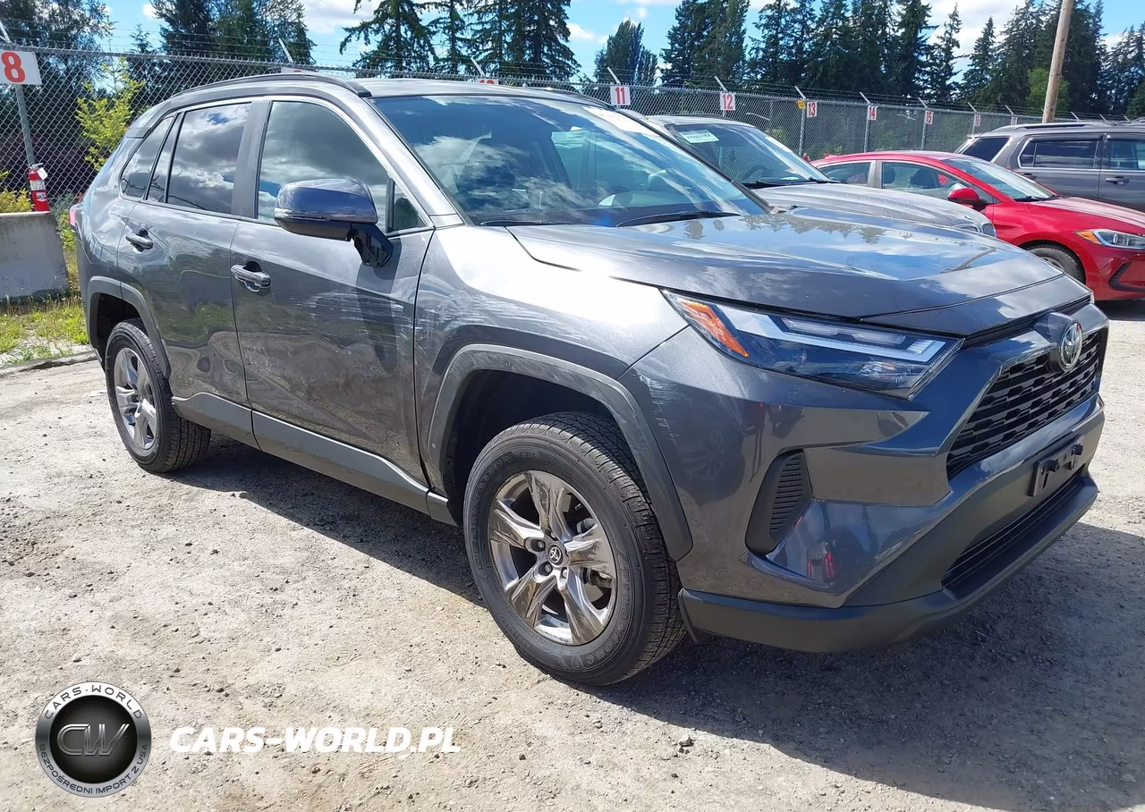 2025 Toyota Rav4 Xle – zdjęcie 1 z 16