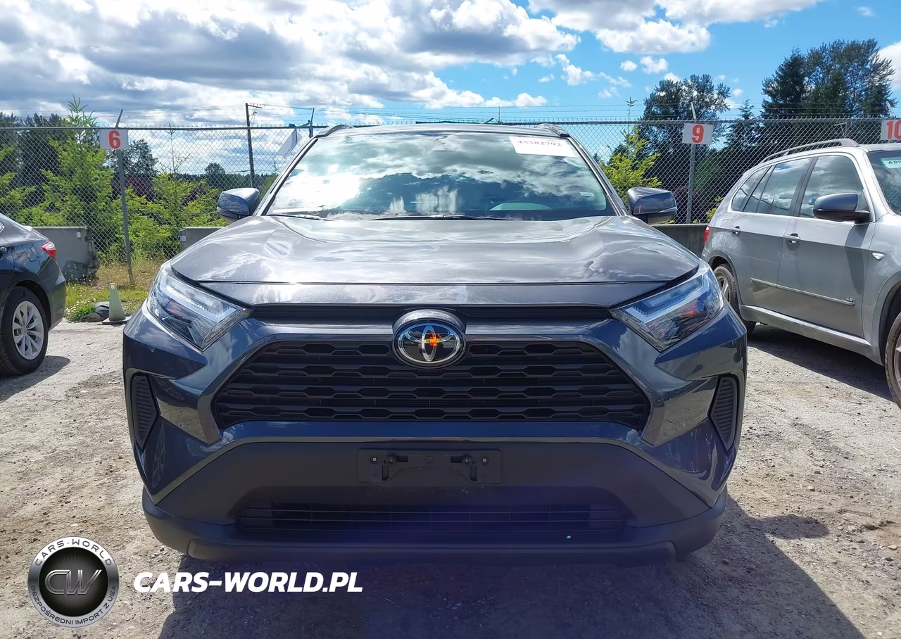 2025 Toyota Rav4 Xle VIN:2T3P1RFV5SW554099 - 12