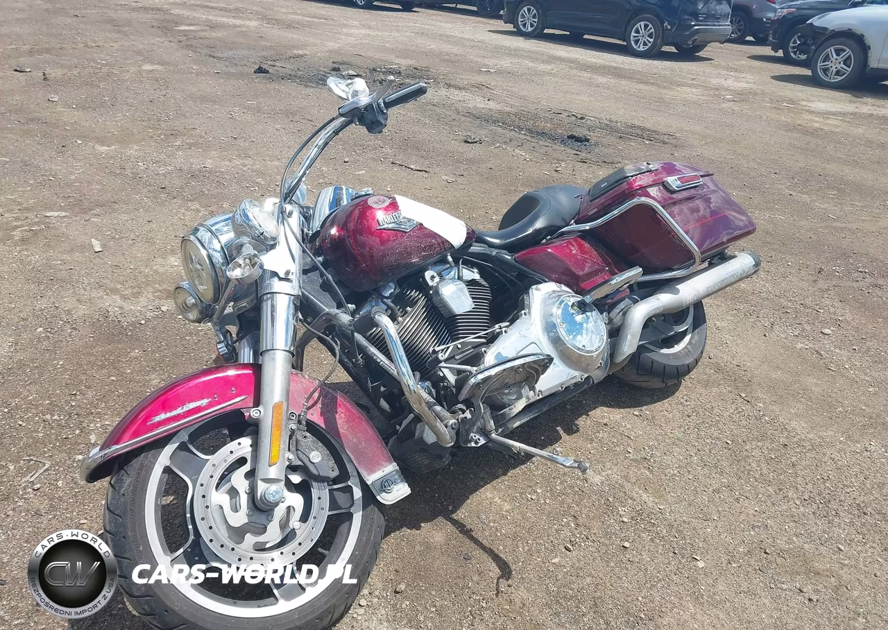 2014 Harley-Davidson Flhr Road King VIN:1HD1FBM14EB656889 - 2