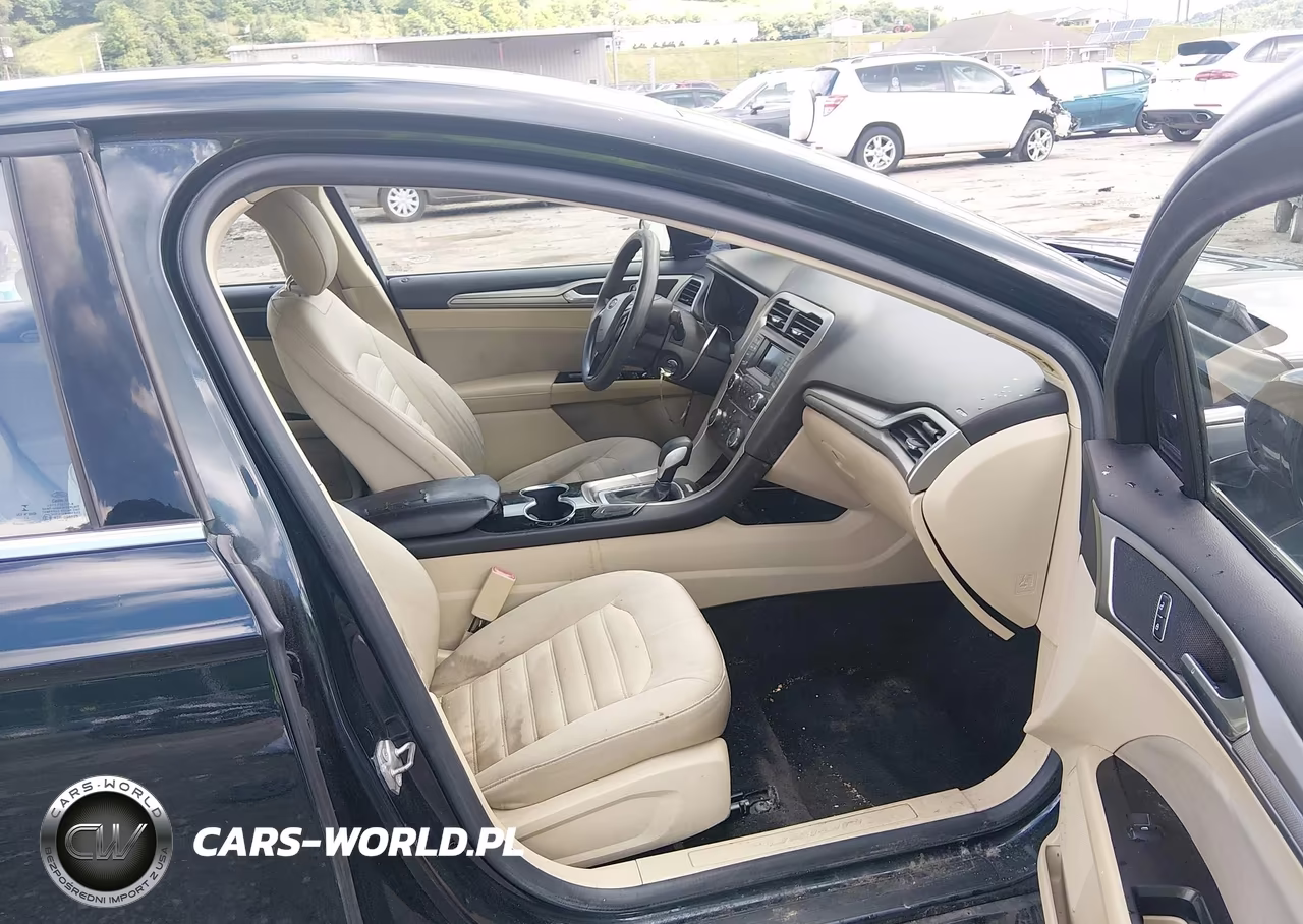 2014 Ford Fusion Se VIN:3FA6P0H72ER318450 - 5