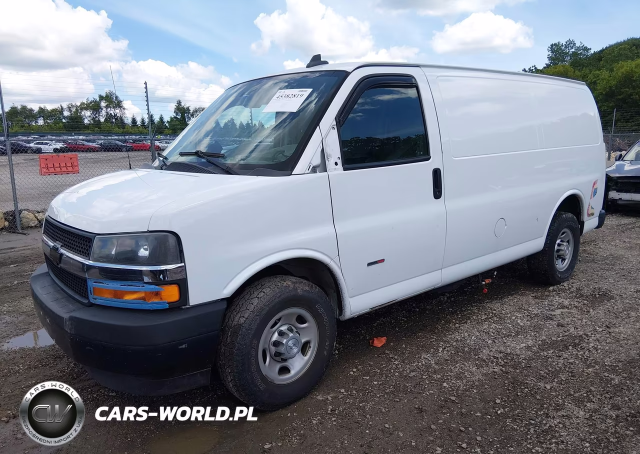 2017 Chevrolet Express 2500 Work Van VIN:1GCWGAF10H1340931 - 2