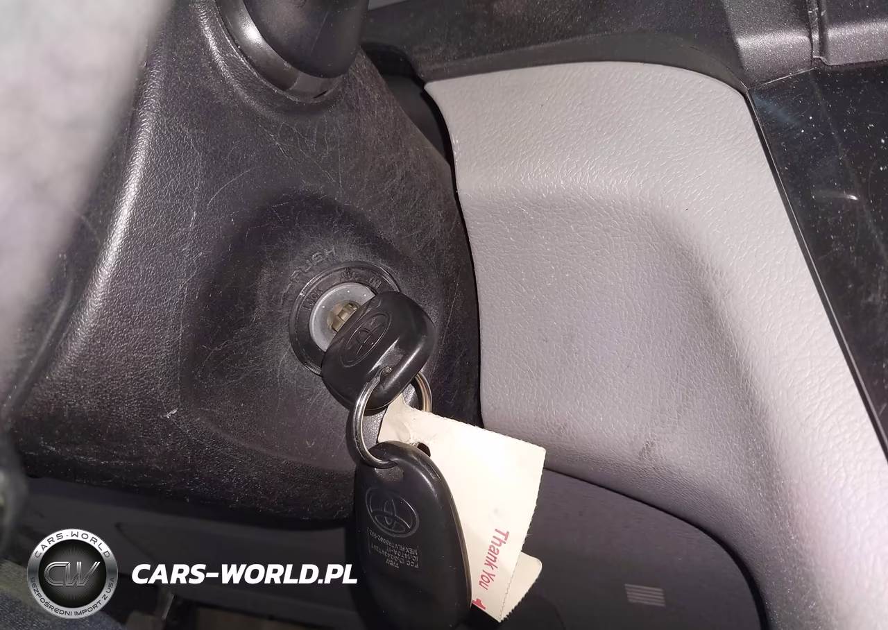 2016 Toyota Sienna Le 8 Passenger VIN:5TDKK3DC9GS724608 - 11