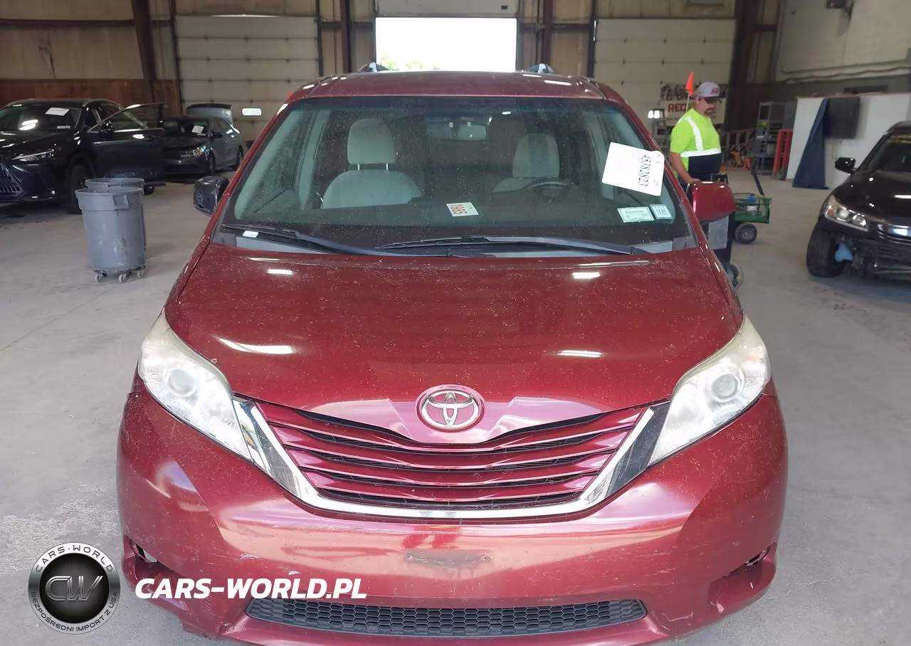 2016 Toyota Sienna Le 8 Passenger VIN:5TDKK3DC9GS724608 - 12