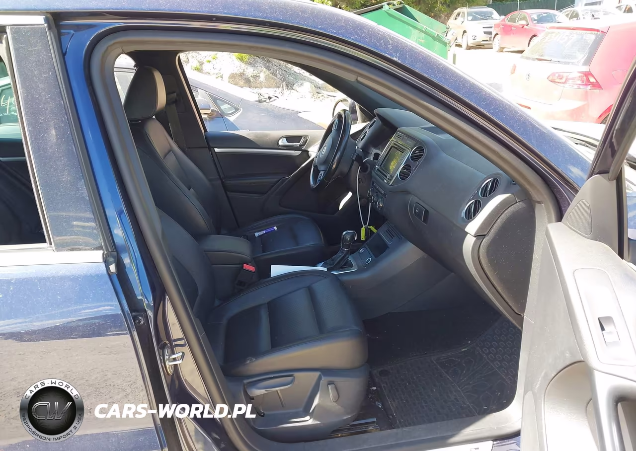 2016 Volkswagen Tiguan R-Line VIN:WVGBV7AX1GW076344 - 5