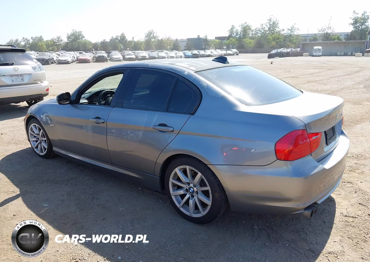 2011 BMW 328I VIN:WBAPH5G58BNM75890 - 3