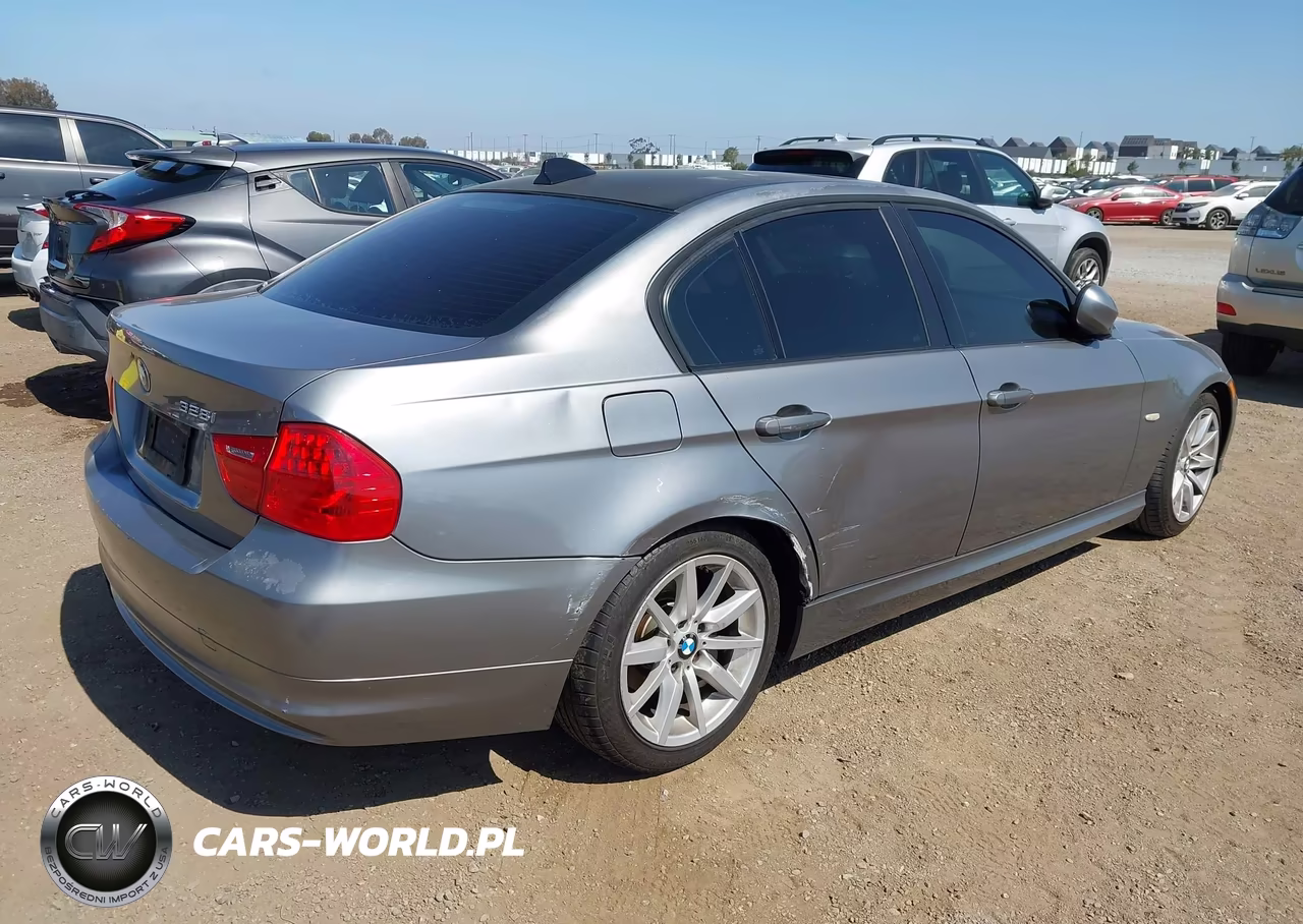 2011 BMW 328I VIN:WBAPH5G58BNM75890 - 4