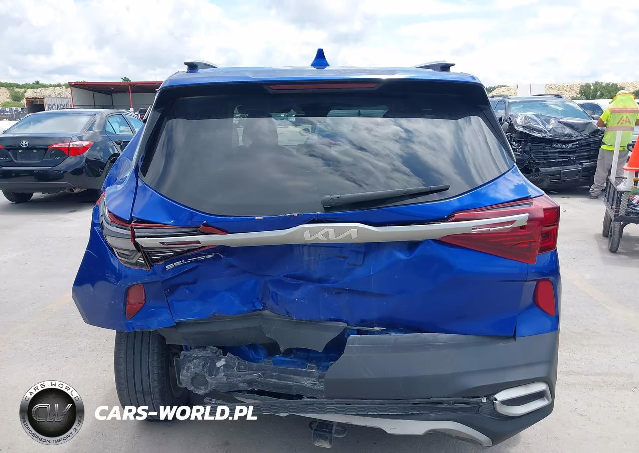 2022 Kia Seltos S VIN:KNDEU2AA4N7346211 - 16