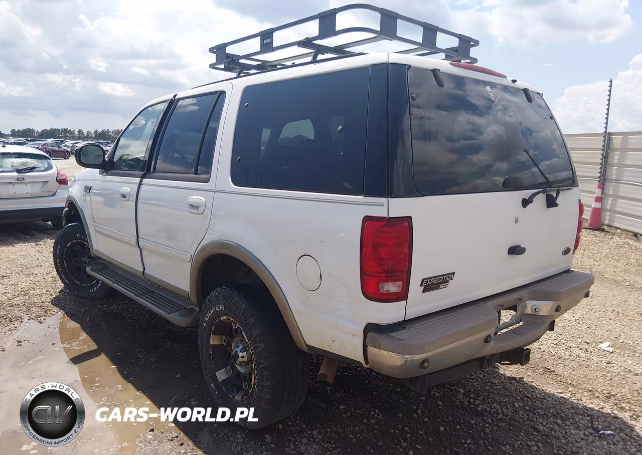 2001 Ford Expedition Eddie Bauer VIN:1FMFU18L91LA29379 - 3