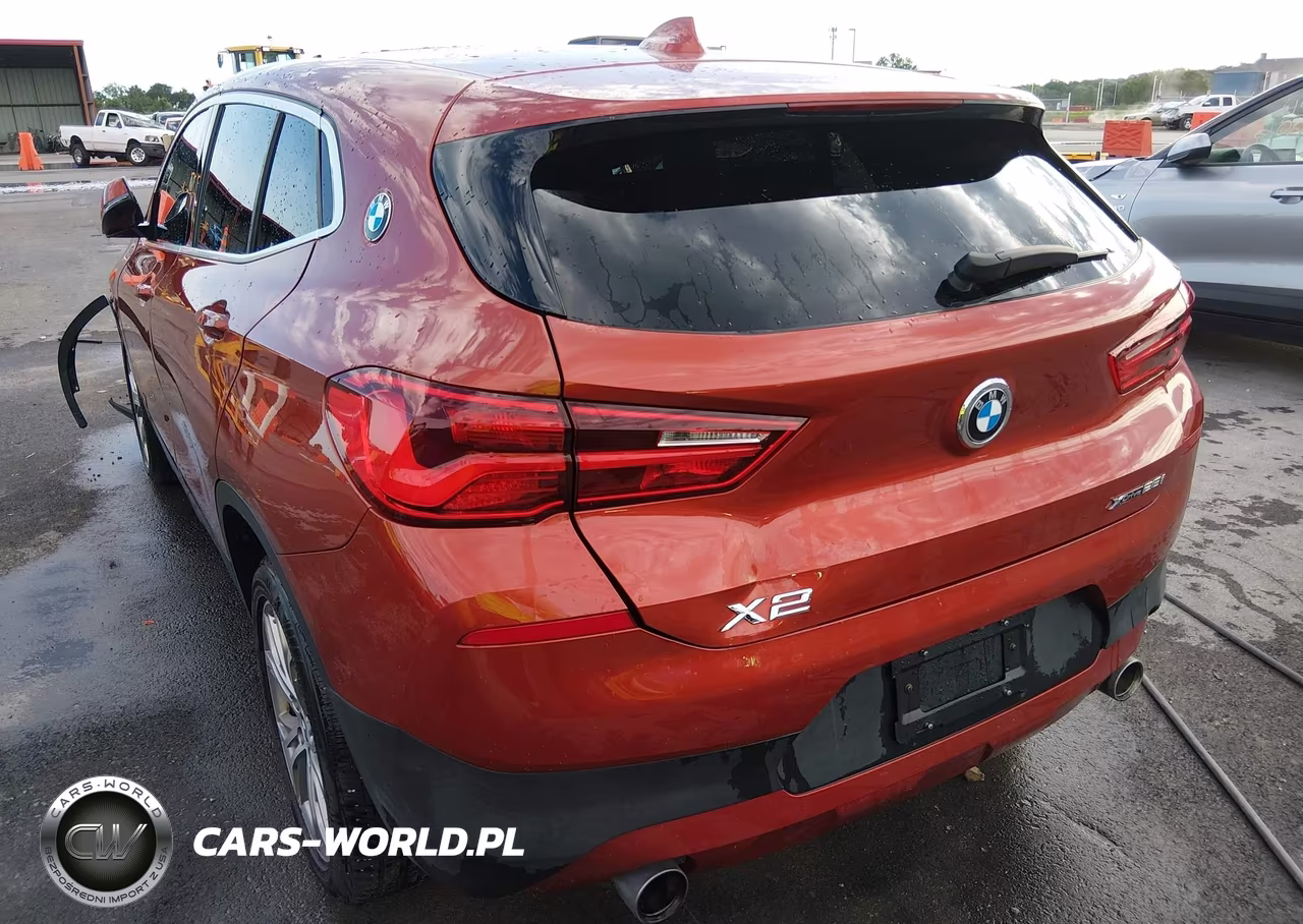 2018 BMW X2 xDrive28I VIN:WBXYJ5C33JEF81846 - 19