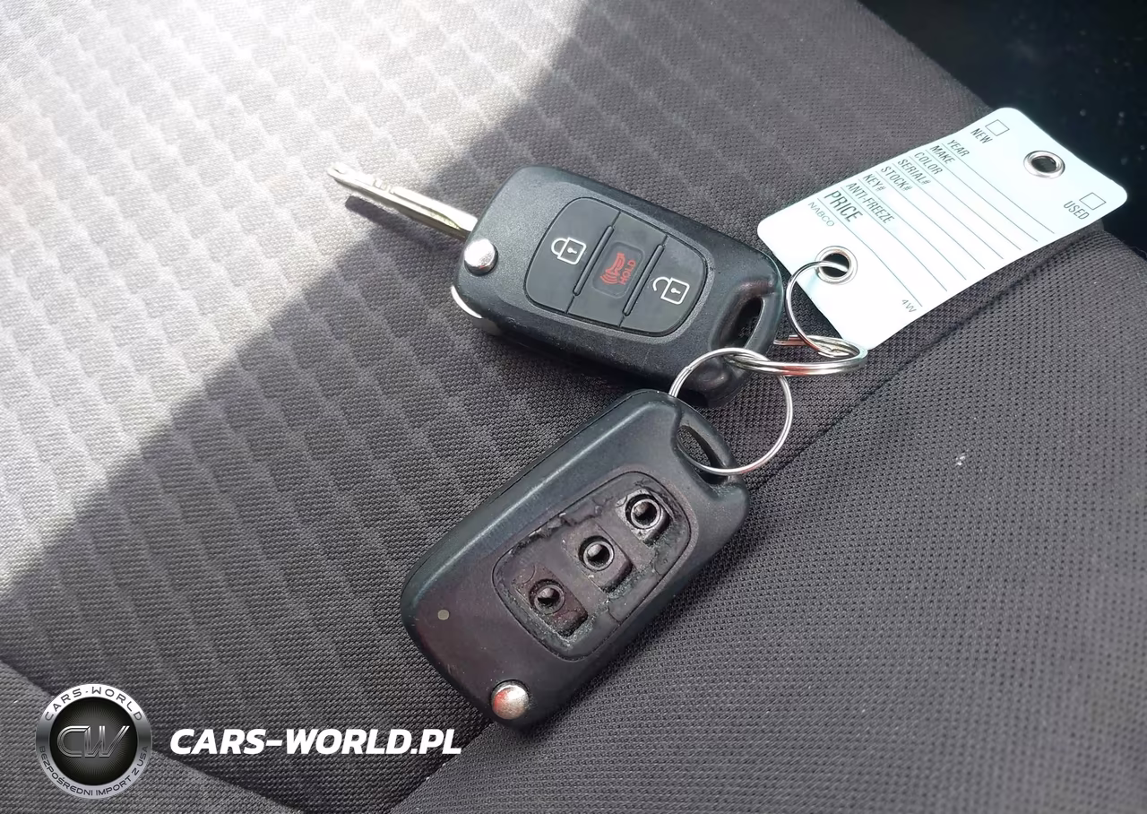 2013 Kia Soul VIN:KNDJT2A52D7557698 - 11