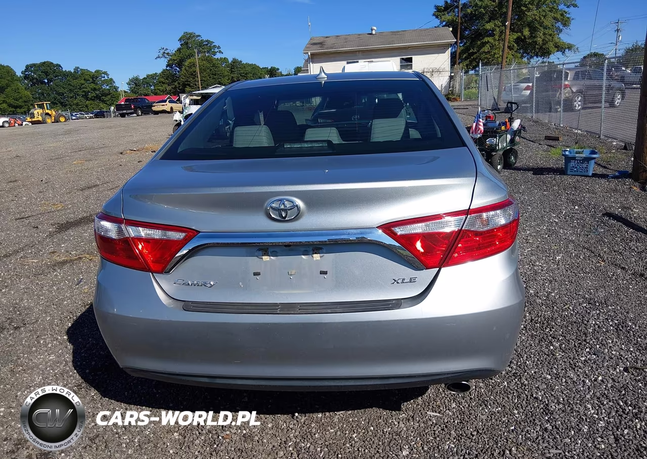2017 Toyota Camry Xle VIN:4T1BF1FK9HU750891 - 16