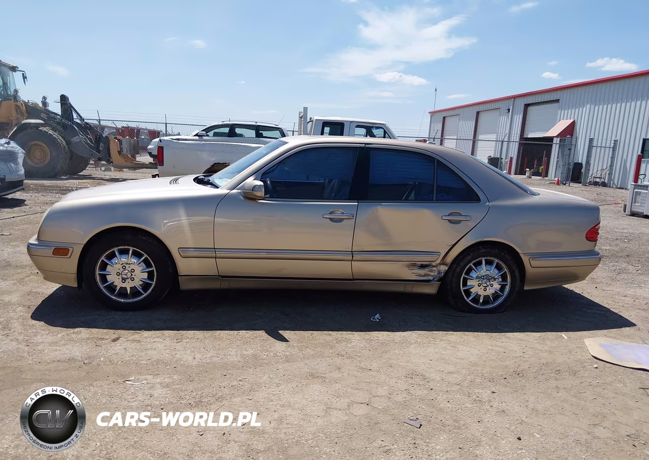 2000 Mercedes-Benz E 320 VIN:WDBJF65J1YB077885 - 14