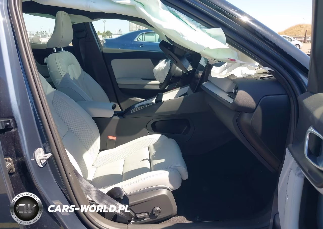2024 Polestar 2 Long Range Single Motor-Long Range Single Motor Plus VIN:YSMFE3KA2RL231484 - 5