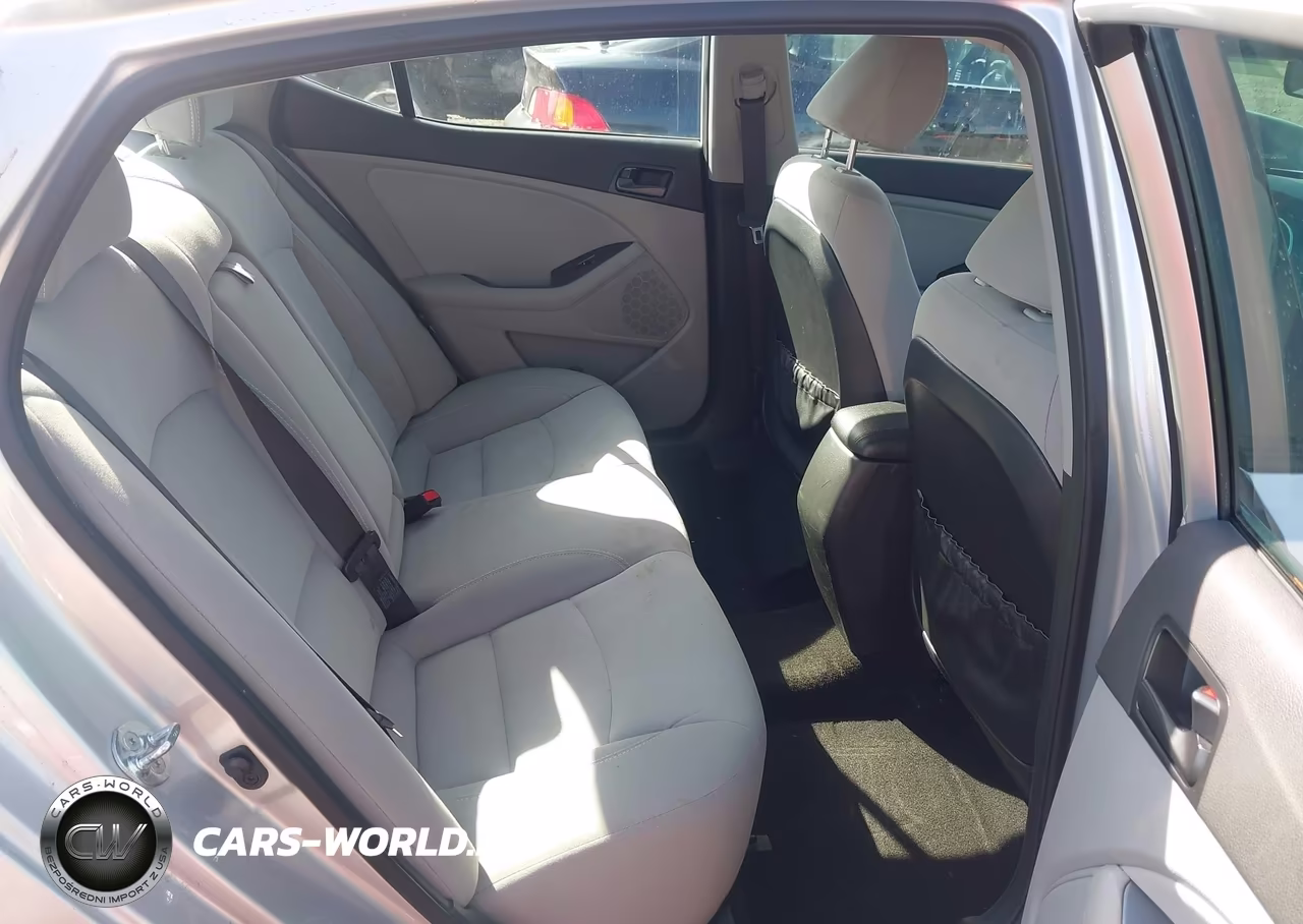 2014 Kia Optima Lx VIN:5XXGM4A7XEG326593 - 8