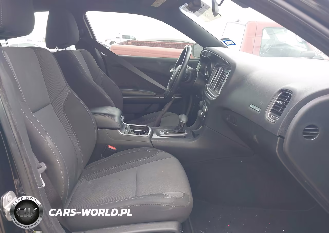 2019 Dodge Charger Sxt Rwd VIN:2C3CDXBGXKH540673 - 5