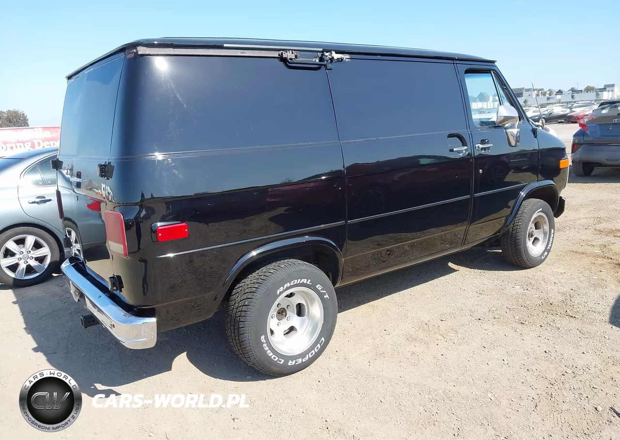 1986 Chevrolet Van G10 VIN:1GCCG15F2G7147370 - 4