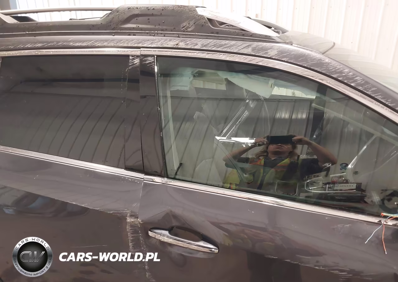 2025 Subaru Outback Touring VIN:4S4BTAPC0S3149348 - 14