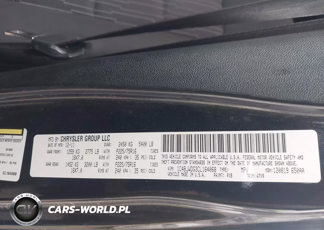 2012 Jeep Wrangler Unlimited Sport VIN:1C4BJWDG3CL164068 - 9