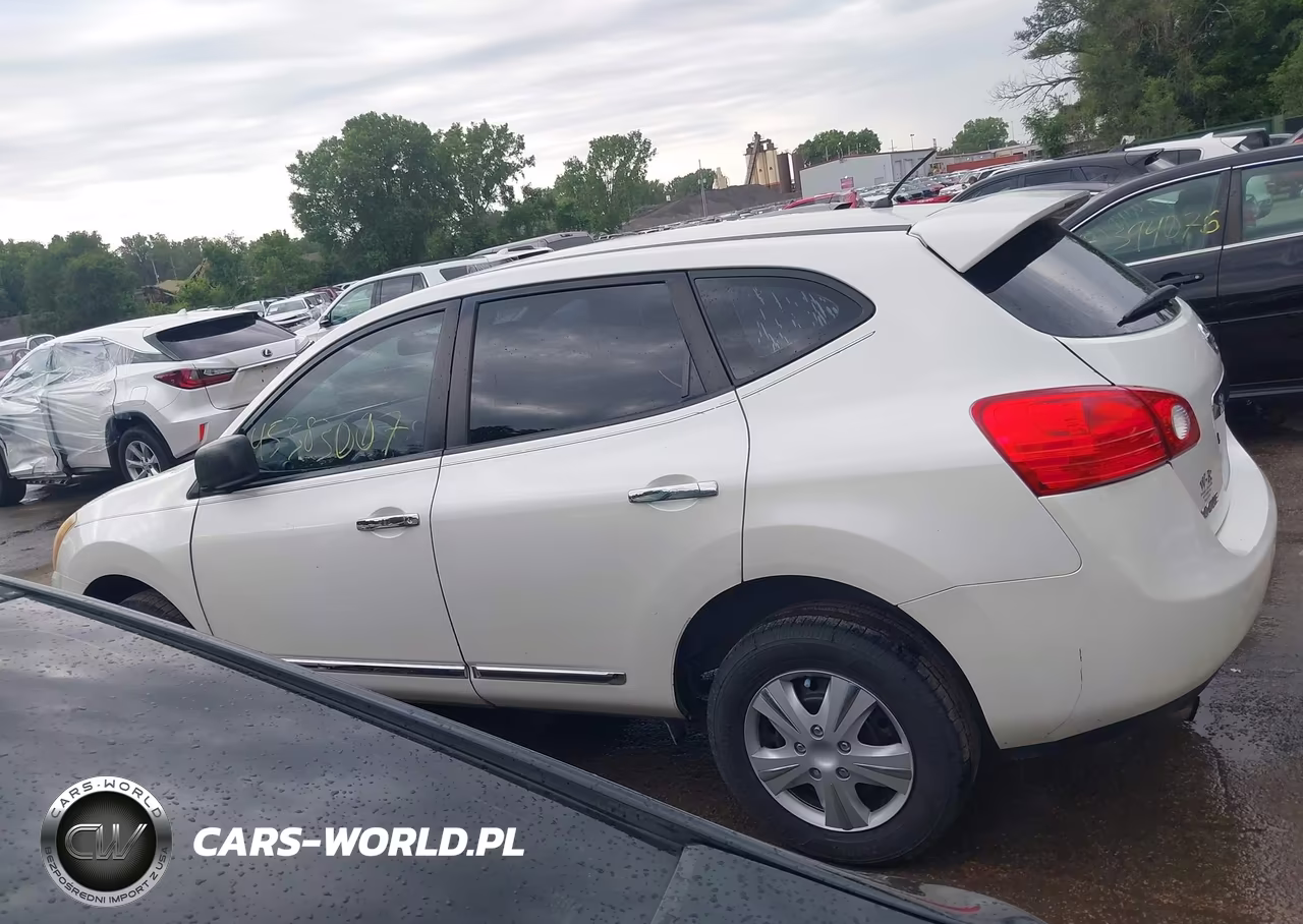 2013 Nissan Rogue S VIN:JN8AS5MT5DW506950 - 14