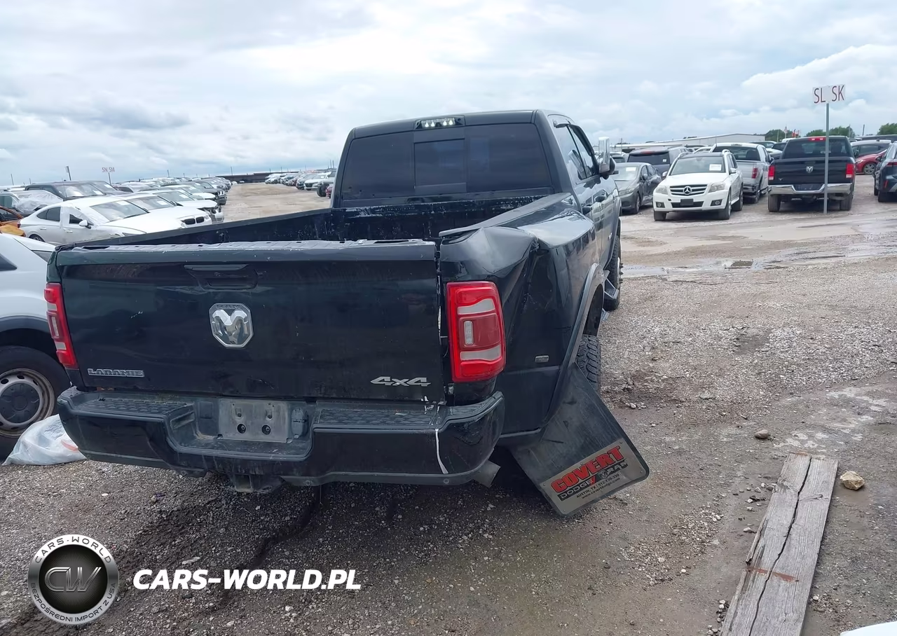 2021 Ram 3500 Laramie 4X4 8' Box VIN:3C63RRJL2MG687927 - 4