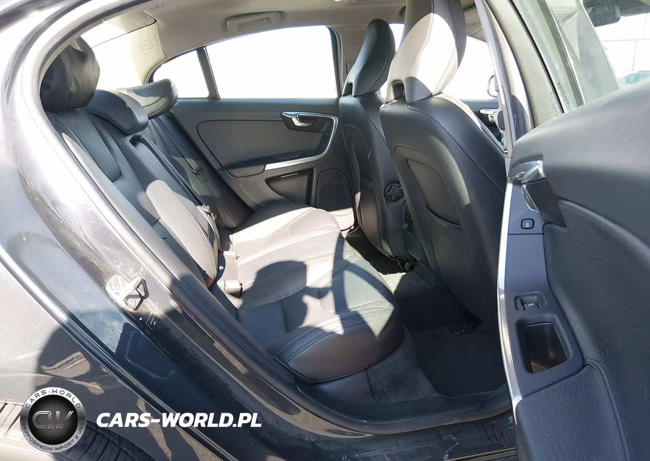 2014 Volvo S60 T5 VIN:YV1612FS4E1292761 - 8